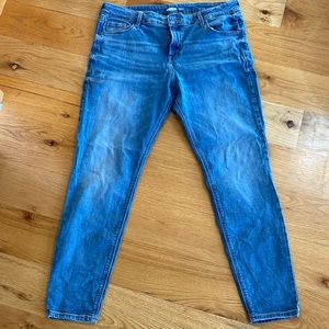 EUC Old Navy Jeans